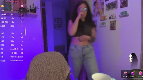 Giggles  online show from 06.18.26