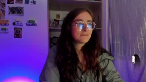 Giggles  online show from 07.01.26