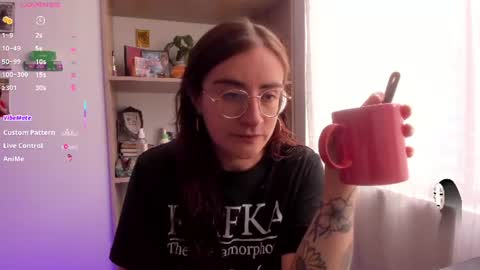 Giggles  online show from 07.10.26