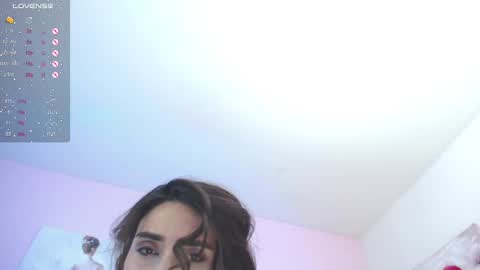 Maria Paula online show from 02.19.25