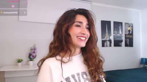 Snapshot of linda_morgan1 chatting on 04.26.26 Maria Paula online show from 04.26.26