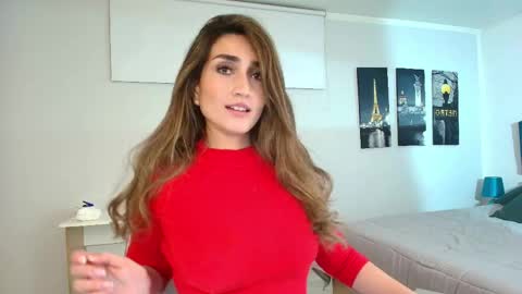 Snapshot of linda_morgan1 chatting on 05.21.26 Maria Paula online show from 05.21.26