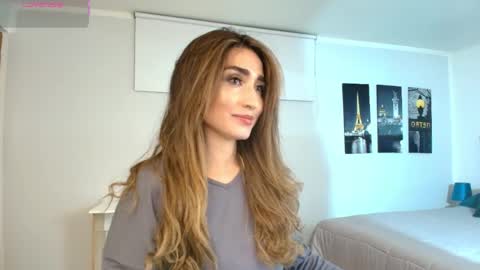Snapshot of linda_morgan1 chatting on 05.24.26 Maria Paula online show from 05.24.26
