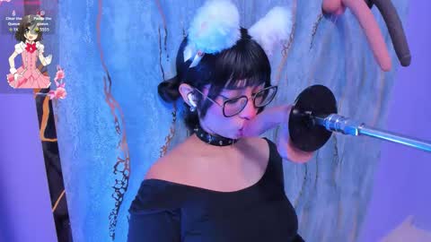 linda_sofi__ online show from 02.13.26
