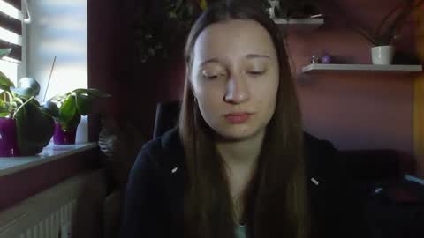 LindaAmore online show from 09.25.25