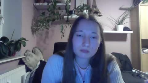 LindaAmore online show from 10.14.25