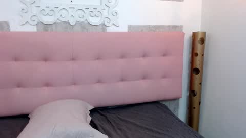 Snapshot of lindsey8 chatting on 12.10.24 Lindsey online show from 12.10.24