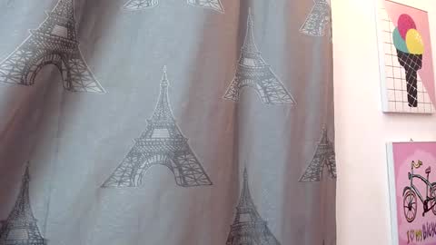 Snapshot of lindsey8 chatting on 12.16.24 Lindsey online show from 12.16.24