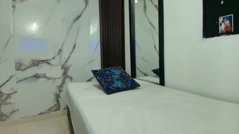 Snapshot of lindsey8 chatting on 02.12.26 Lindsey online show from 02.12.26