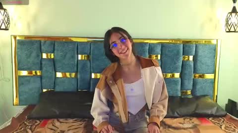 Snapshot of ling_ling24 chatting on 01.22.25 ling ling24 online show from 01.22.25