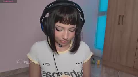 Snapshot of ling_meow chatting on 08.02.26 Ling online show from 08.02.26