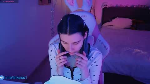 Snapshot of linksiss chatting on 02.04.26 linksiss online show from 02.04.26