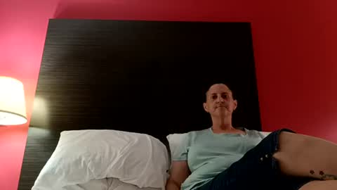 Snapshot of linkutome chatting on 07.22.26 linkutome online show from 07.22.26