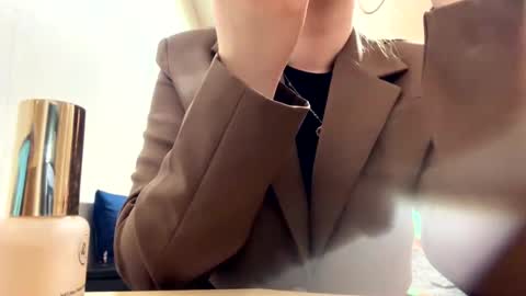 Snapshot of linncrisafi chatting on 03.01.26 Rose online show from 03.01.26