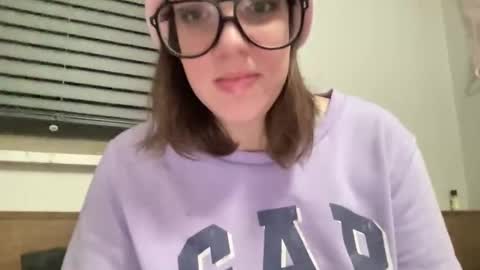 Snapshot of linusloves chatting on 02.01.26 linusloves online show from 02.01.26