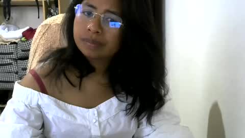 liora online show from 07.07.26