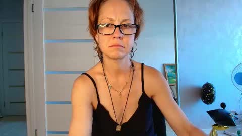Liora Weiss online show from 06.12.26