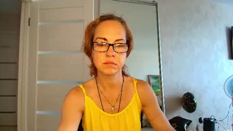 Liora Weiss online show from 06.23.26