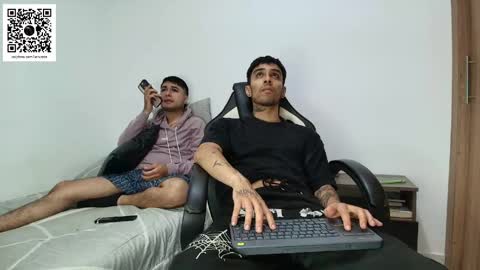 Snapshot of liorvante chatting on 06.04.26 Lior Vante online show from 06.04.26