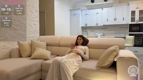 lipsylolly online show from 04.10.26