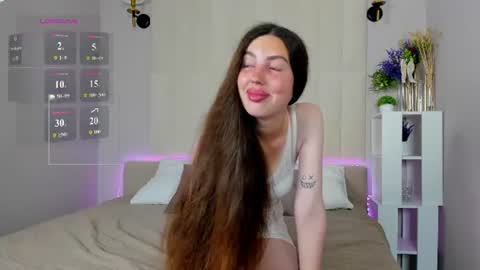 Lira revery online show from 07.12.26