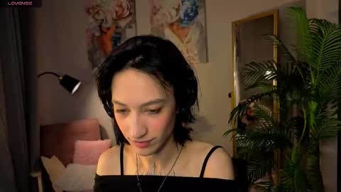 Snapshot of lis_batsy chatting on 11.29.25 Lis online show from 11.29.25