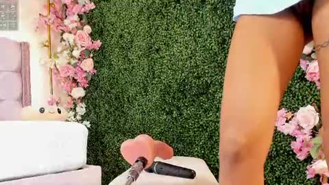 Snapshot of lis_vega_ chatting on 07.19.26 lis_vega_ online show from 07.19.26