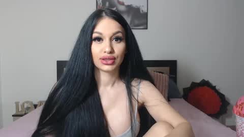 Lisa online show from 12.20.24