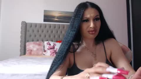 Lisa online show from 04.17.26