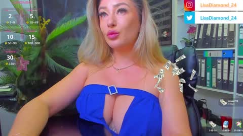 Snapshot of lisa2018 chatting on 01.23.25 lisa online show from 01.23.25