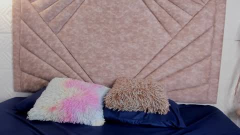 Lisa Baker online show from 12.26.24