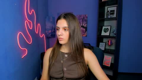 Snapshot of lisa_dark_ chatting on 05.26.26 Lisa online show from 05.26.26