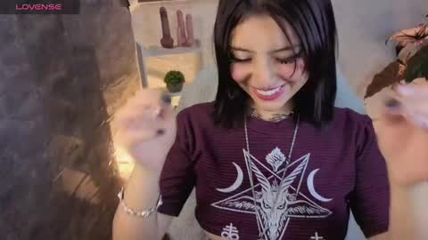 lisa dolly nyx online show from 05.20.26