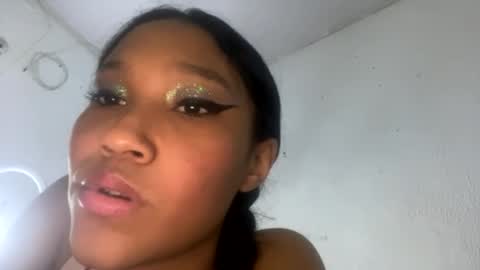 Lisa online show from 10.03.25