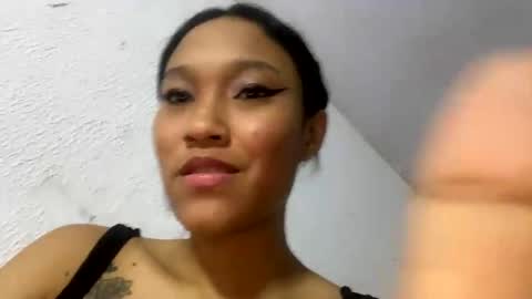 Lisa online show from 10.04.25