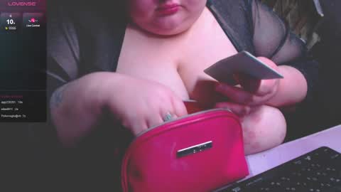 Snapshot of lisa_mila chatting on 03.06.25 LIsa online show from 03.06.25