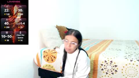 Snapshot of lisa_sexxy chatting on 02.25.25 faisury online show from 02.25.25