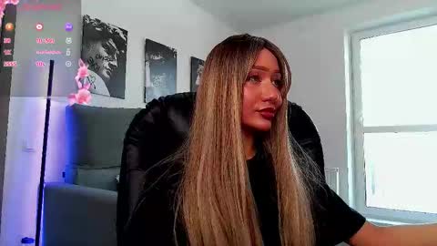 Lisa online show from 03.26.26