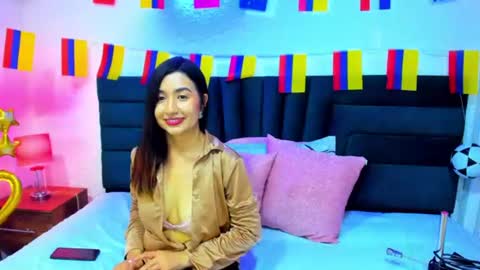 lisa white  online show from 06.21.26