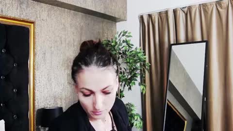 lisacroft online show from 02.27.25