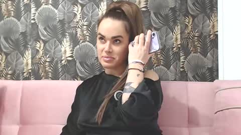 Lisa Grand online show from 03.04.25