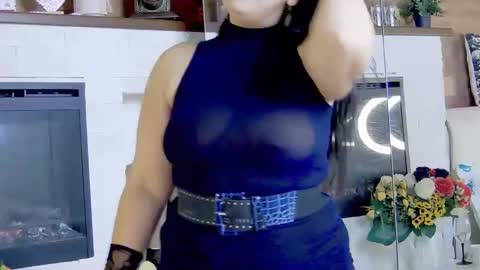 SofiaHanson online show from 12.12.24