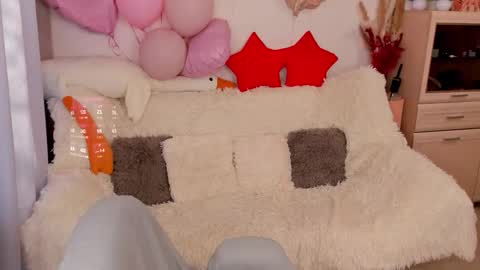 Lisa Moore online show from 02.18.26