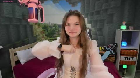 Lisa online show from 02.10.25