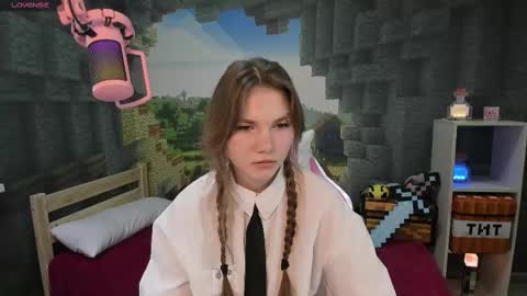 Lisa online show from 02.12.25