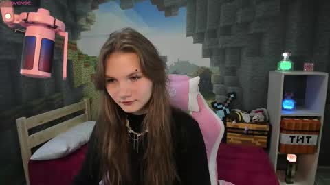 Lisa online show from 02.20.25