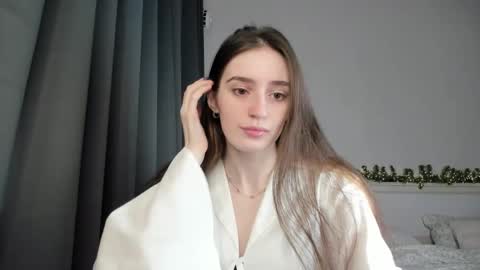 Lisa online show from 01.04.25