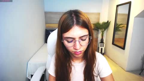 Snapshot of liseth_fox chatting on 02.26.25 Liseth Fox online show from 02.26.25