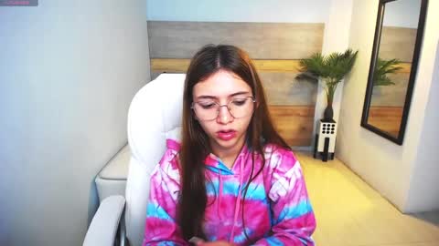 Snapshot of liseth_fox chatting on 03.01.25 Liseth Fox online show from 03.01.25