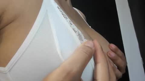 Snapshot of lisla21 chatting on 02.19.26 Andrea and Charlotte online show from 02.19.26